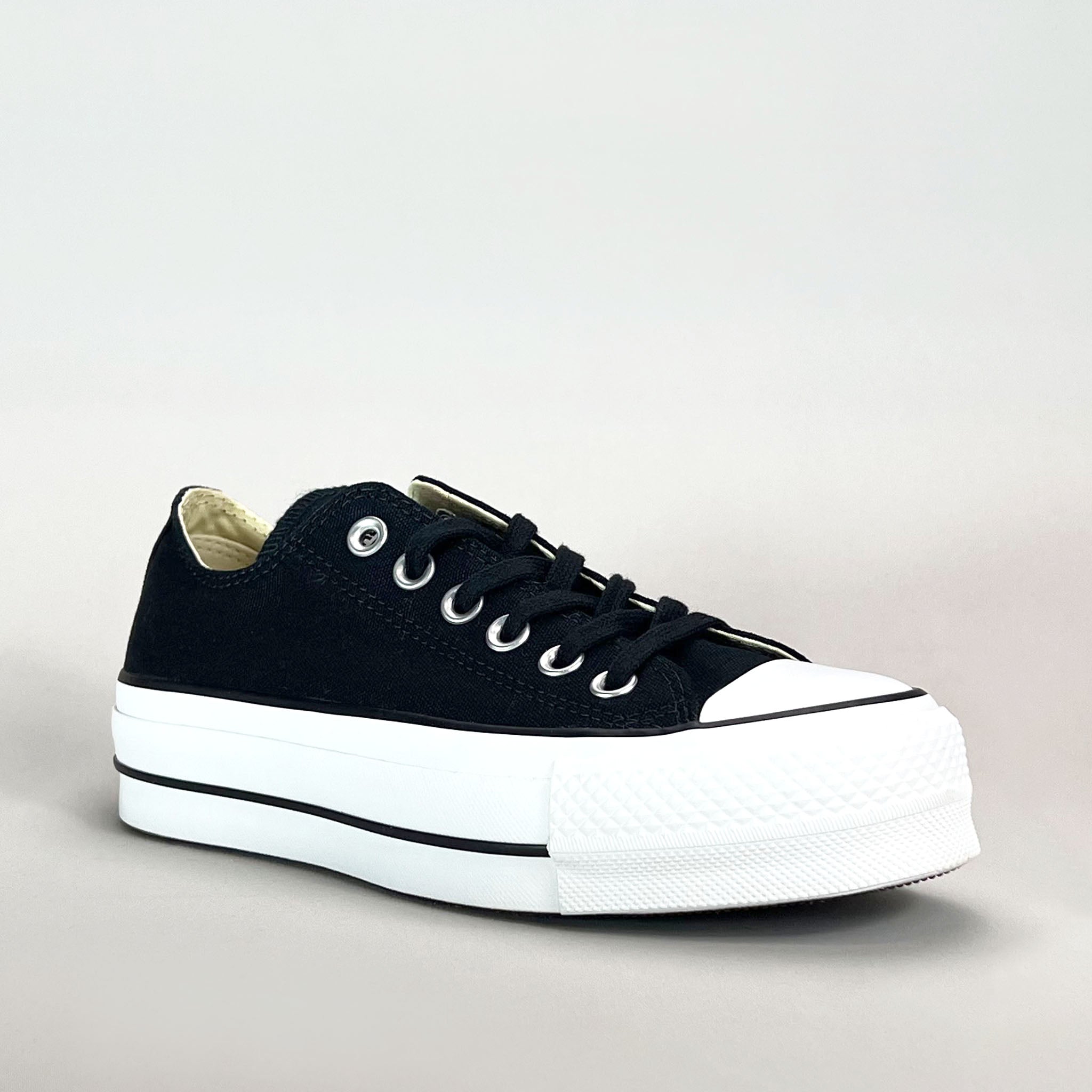 Converse Women s Chuck Taylor All Star Lift Platform Low 560250C Black White White Caltone