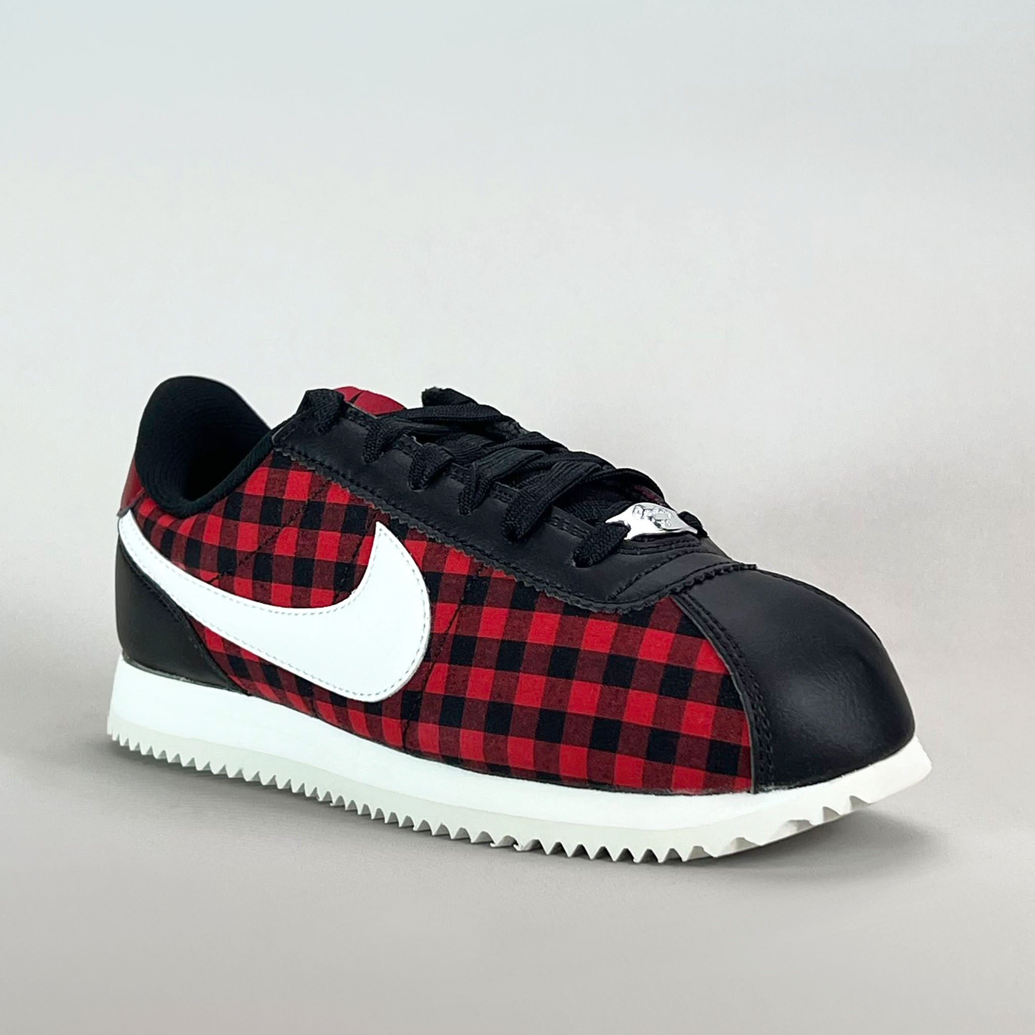 Checkered best sale nike cortez